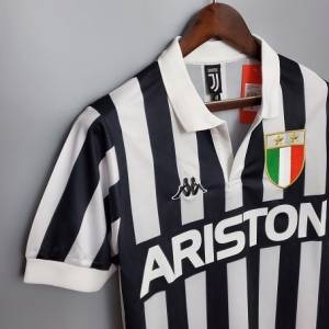 Maillot Juventus Retro Vintage Domicile 1984 1985 (5)