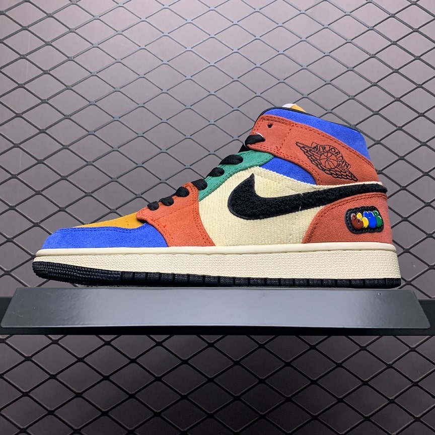 ジョーダン NIKE - Nike Air Jordan 1 Mid Fearless 24cmの通販 by kana｜ナイキならラクマ ♩シューズ