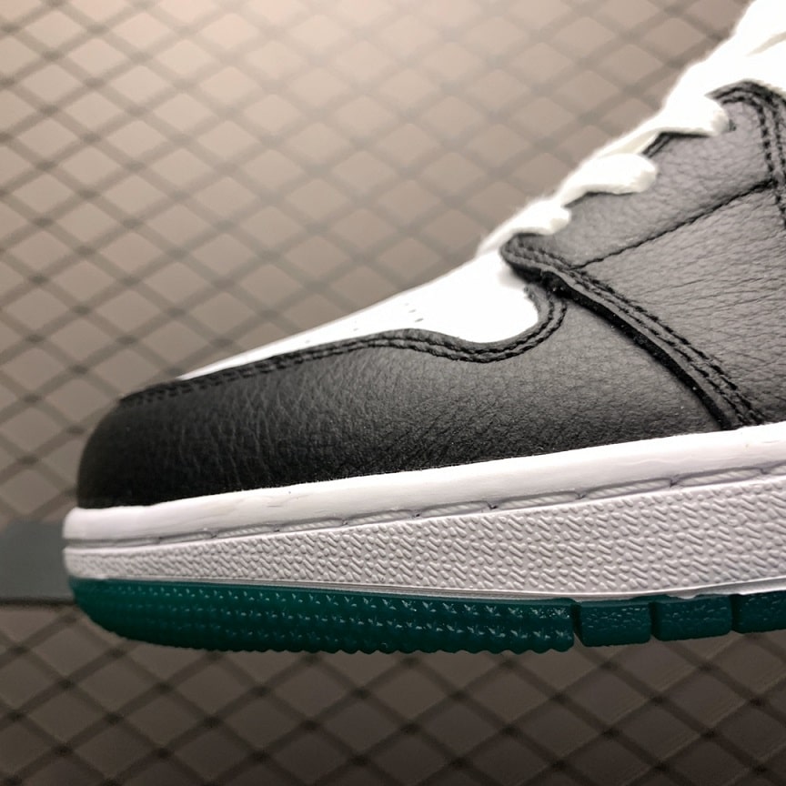 Air Jordan 1 Mid Alternate Swooshes Red (3)