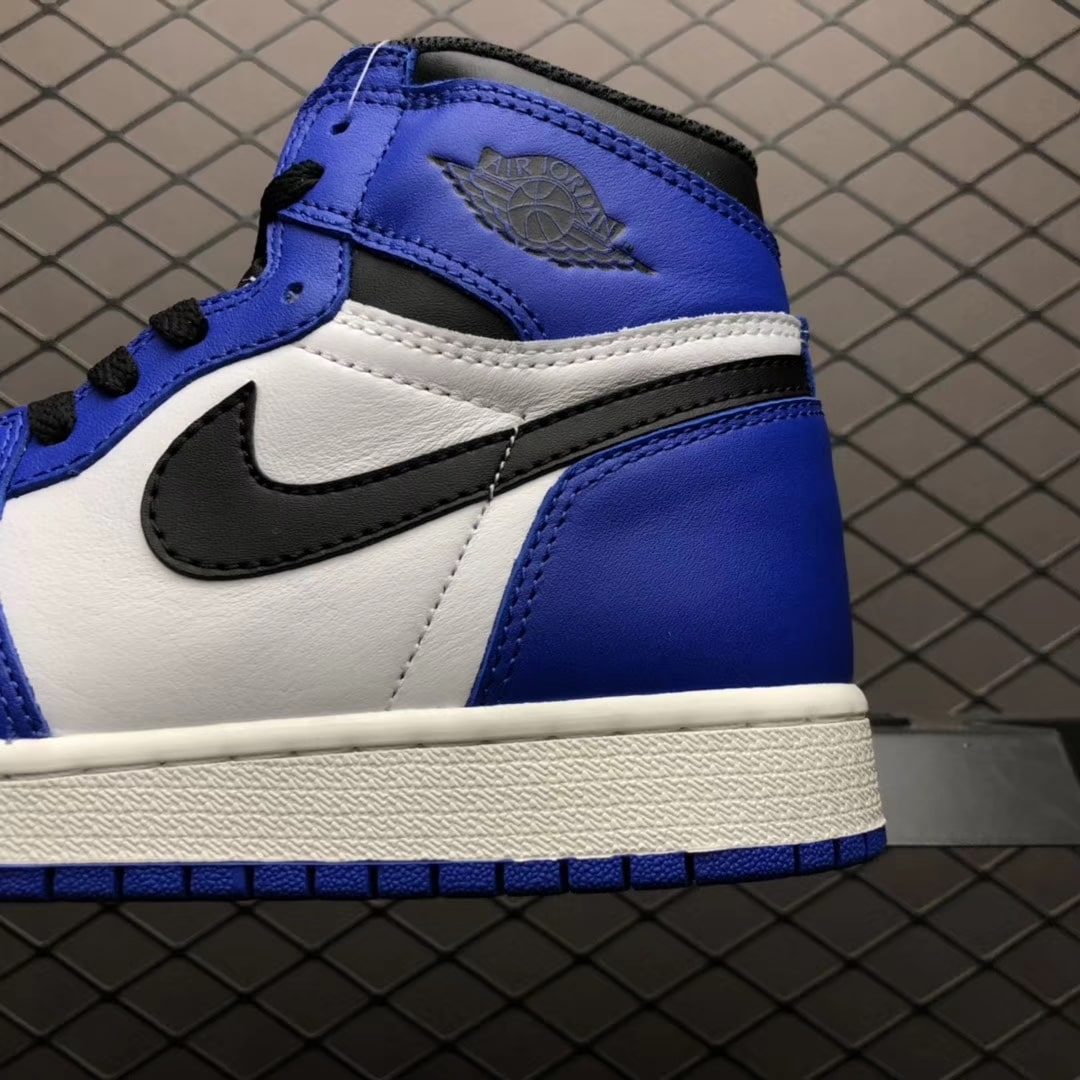 Air Jordan 1 Retro High Bleu Noir (2)