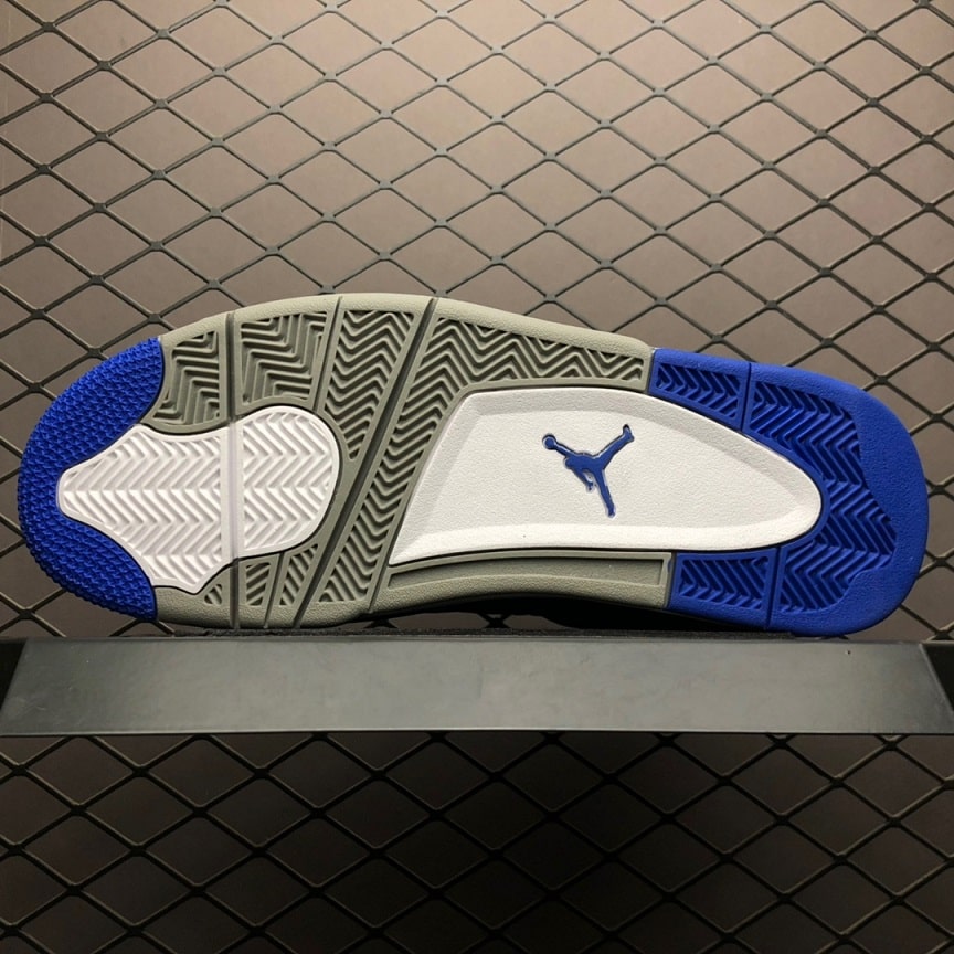 Air Jordan 4 Retro Black Royal (5)