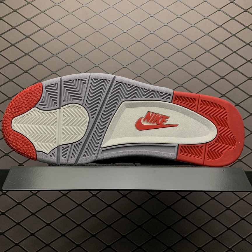 Air Jordan 4 Retro Black Cement (5)