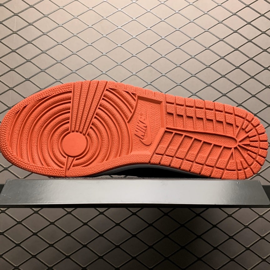 Air Jordan 1 High OG ”UNC To Chicago” (4)