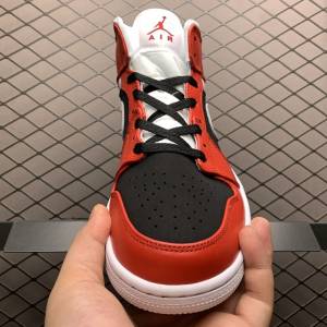 Air Jordan 1 MID Gym Red Black (6)