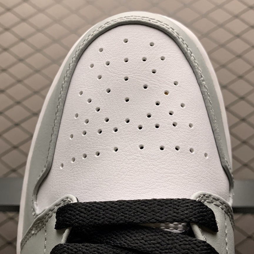 Air Jordan 1 MID Light Smoke Grey (7)