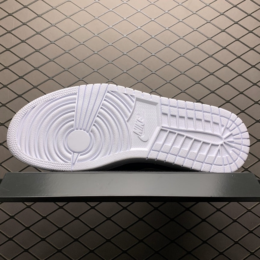 Air Jordan 1 MID Black Noble Red (5)