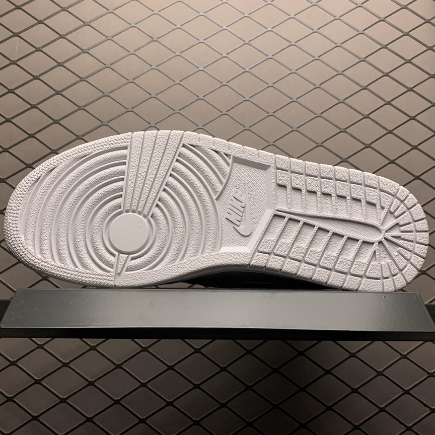 Air Jordan 1 Retro High Japan Neutral Grey(5)