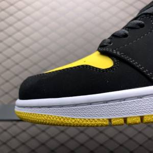 Air Jordan 1 MID Yellow Toe Black (2)