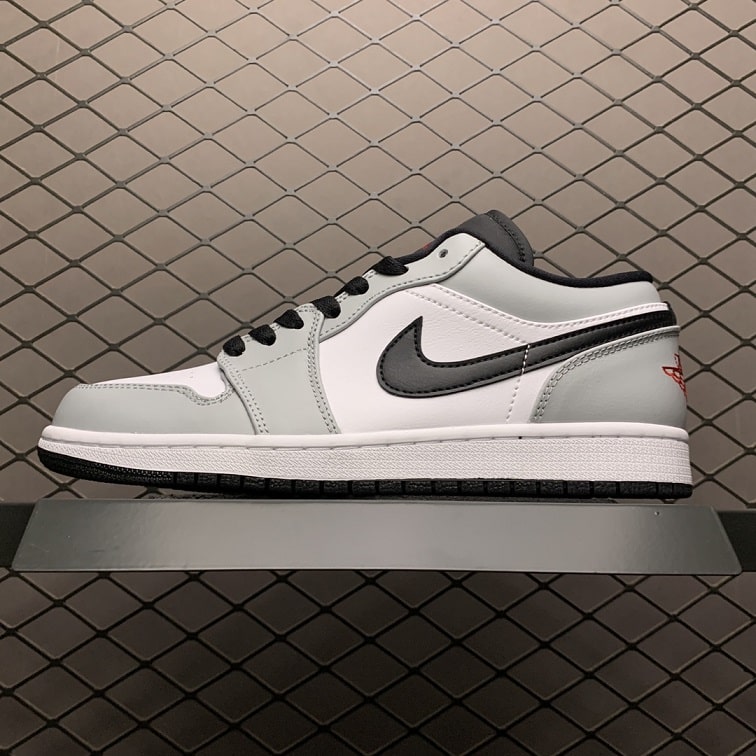 Air Jordan 1 Low Light Smoke Gray Foot Soccer Pro Air Jordan 1 Nike