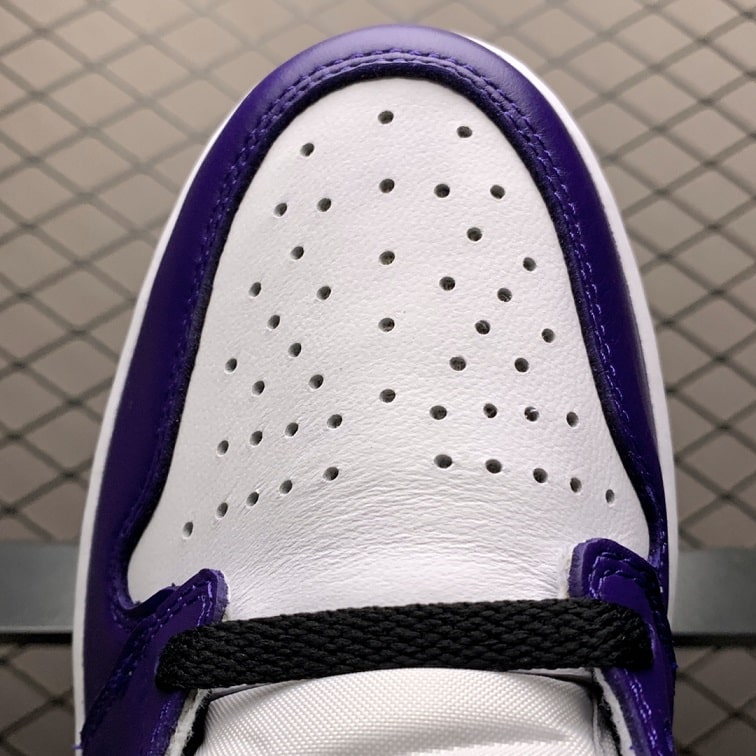 Air Jordan 1 Retro High Court Purple White (4)
