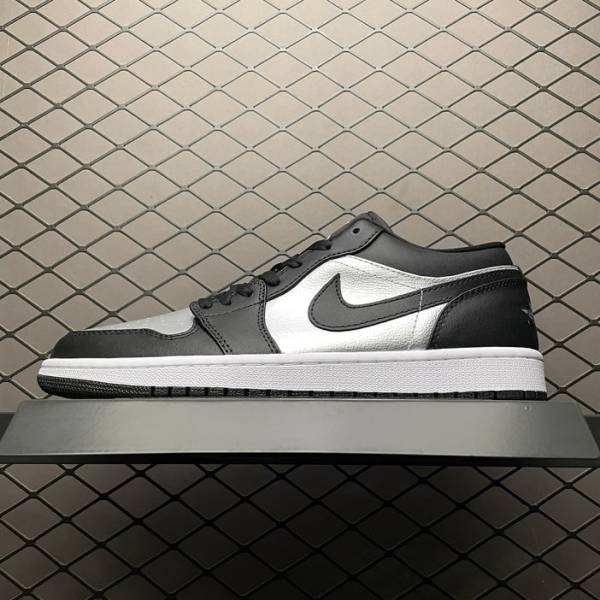 air jordan 1 low se black metallic silver