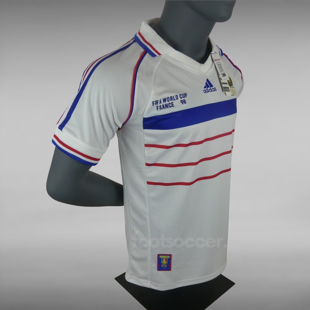 Maillot France 98 Extérieur Retro Vintage (3) Maillot France 98 Extérieur Retro Vintage (3)