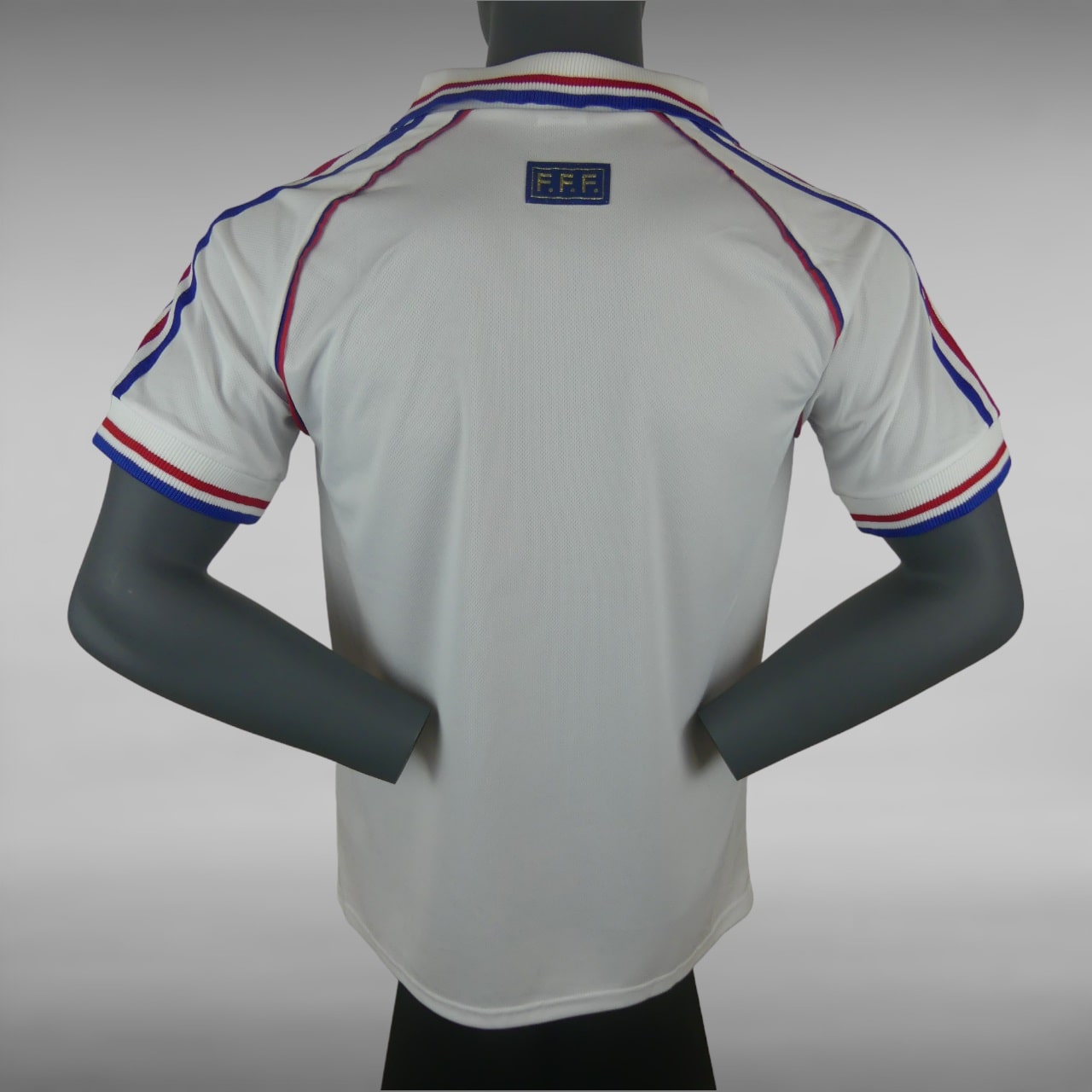 Maillot France 98 Extérieur Retro Vintage (4) Maillot France 98 Extérieur Retro Vintage (4)
