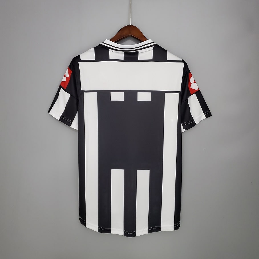 Maillot Retro Vintage Juventus Domicile 2001 2002 (4)