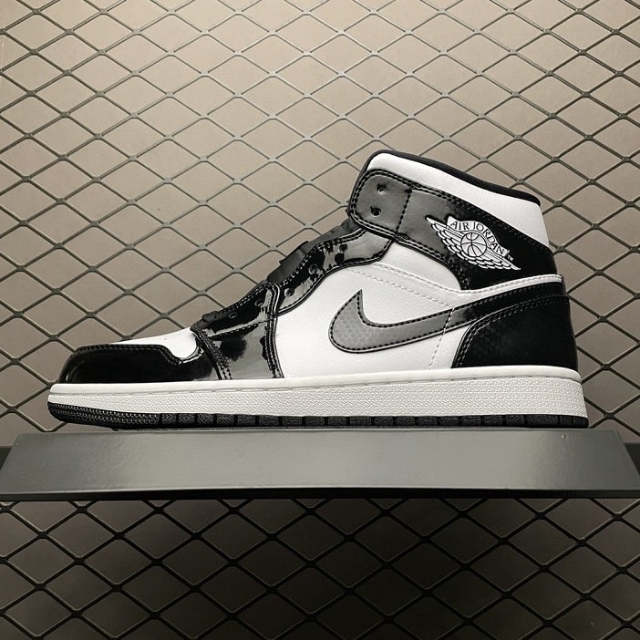 black carbon fiber jordan 1