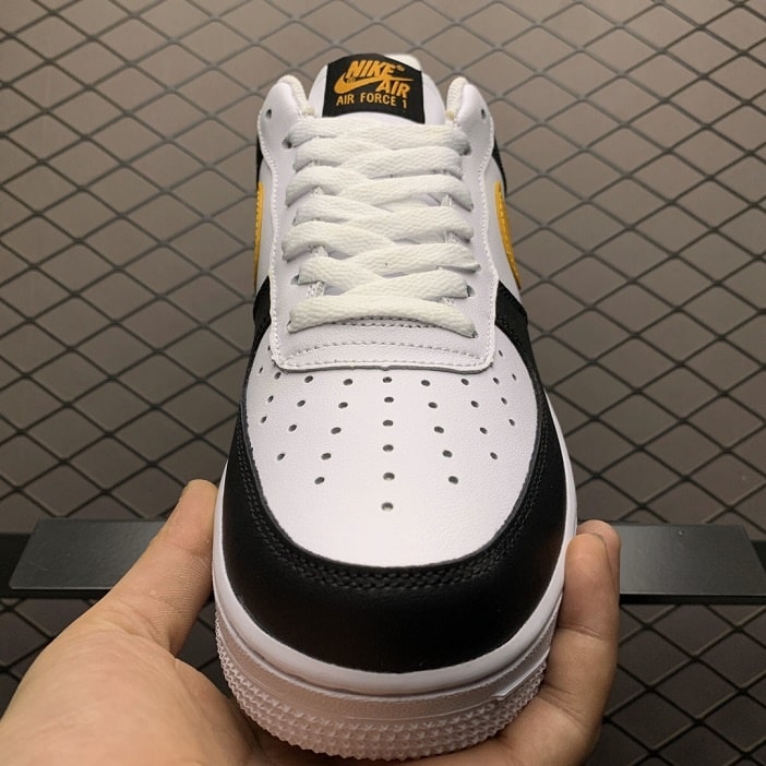 Air Force 1 Low Taxi (5)