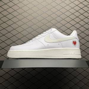 Air Force 1 Low Valentines Day (1)
