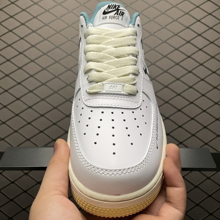 Air Force 1 Low 07 LE Starfish (5)
