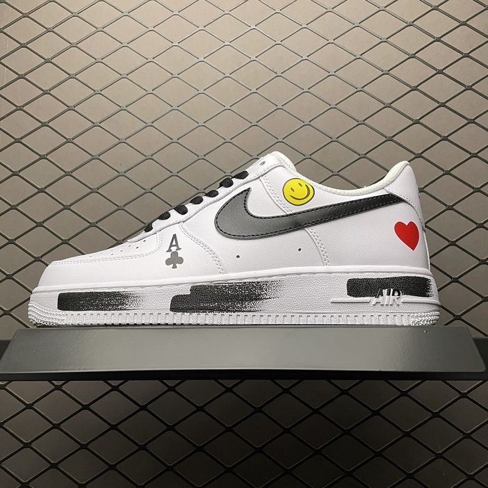 Air Force 1 Low Clover Card (1)