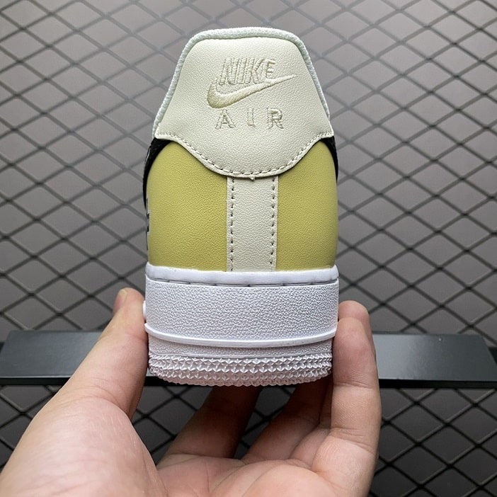 Air Force 1 Low PS5 Yellow (6)