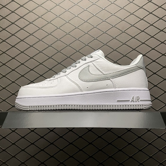 Air Force 1 Low White Blue Fury Volt Reflective (1)