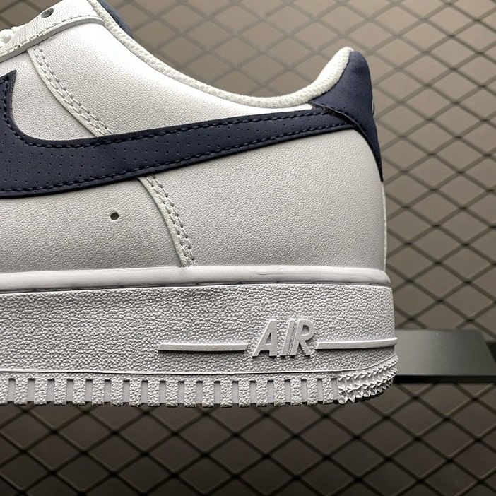 Air Force 1 Low White Midnight Navy (2023)