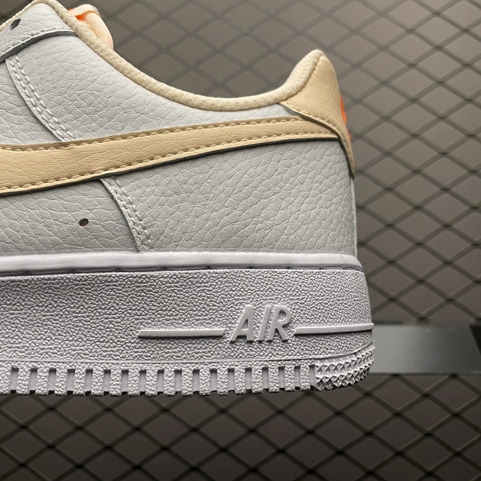 Air Force 1 Low White Yellow (W) (4)