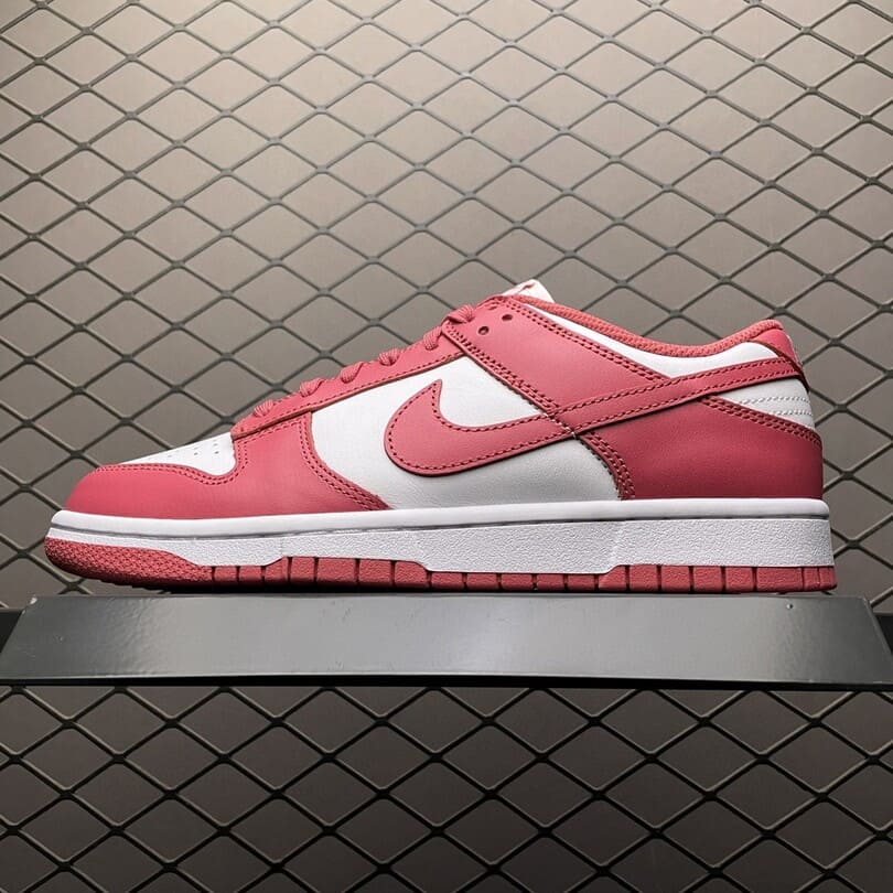 Dunk Low Archeo Pink (Women's) | Foot Soccer Pro | Nike SB Dunk Low