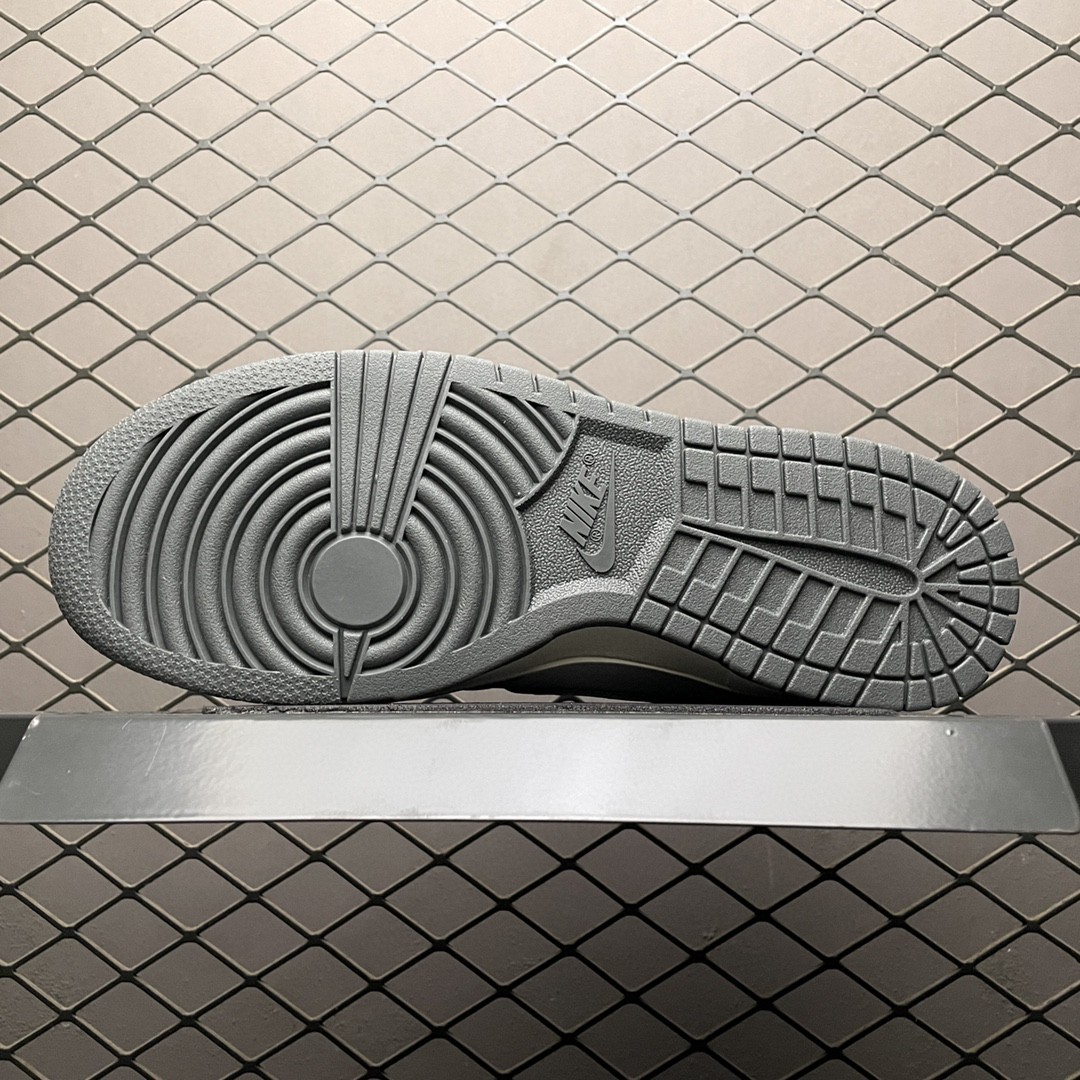 Dunk Low Light Smoke Grey (Women’s) (6)