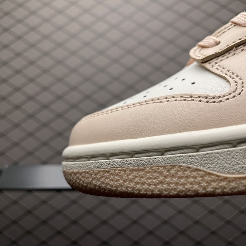 Dunk Low Orange Pearl (Women’s) (3)