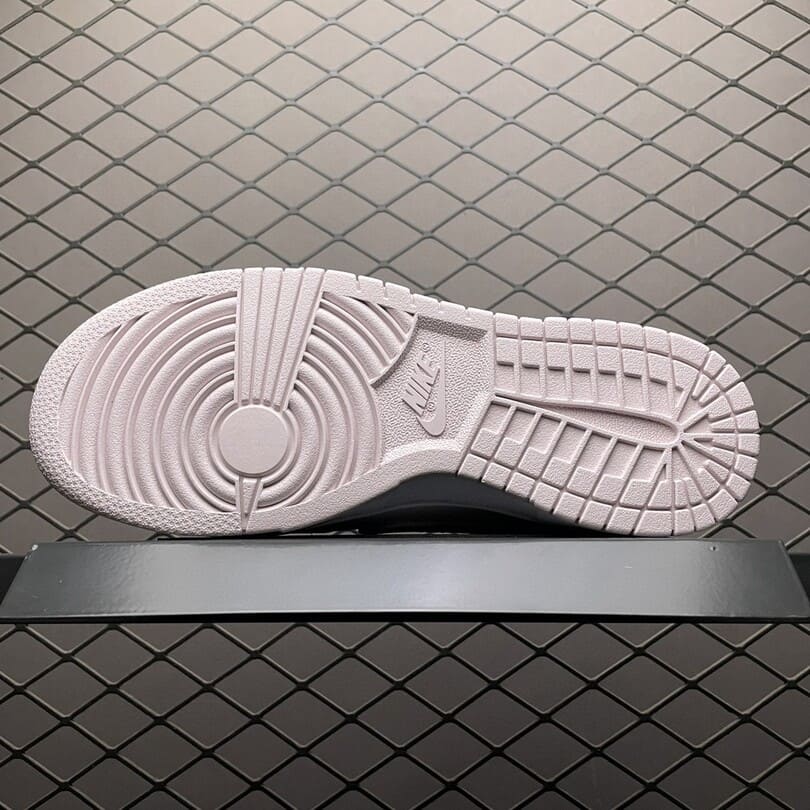 Dunk Low Paisley Pack Pink (Women’s) (3)