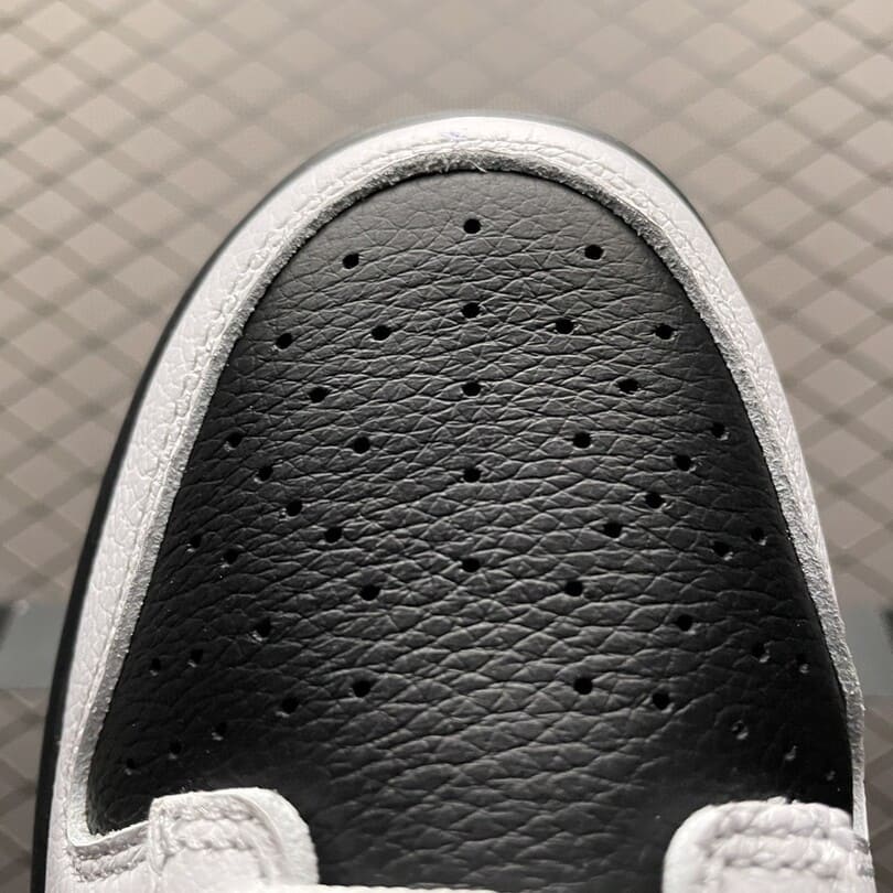 Dunk Low Retro Reverse Panda (5)