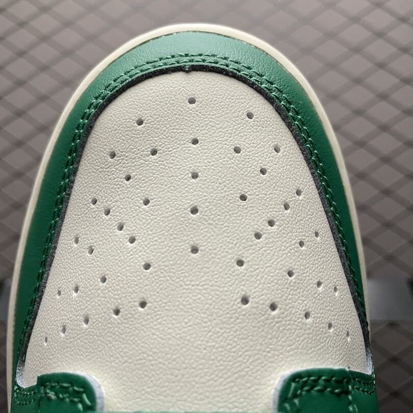 Dunk Low SE Lottery Pack Malachite Green (5)