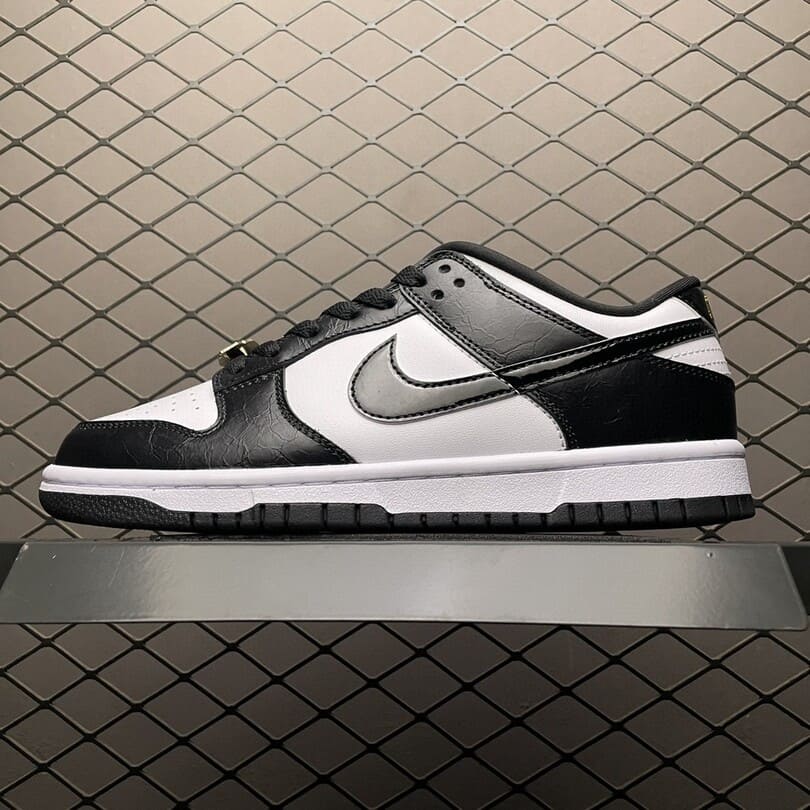 Dunk Low SE World Champs Black White (1)