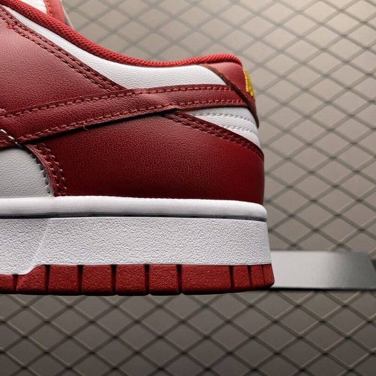Dunk Low USC (3)