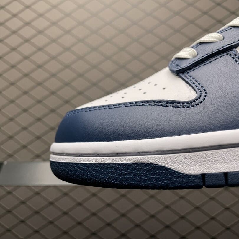 Dunk Low Valerian Blue (3)