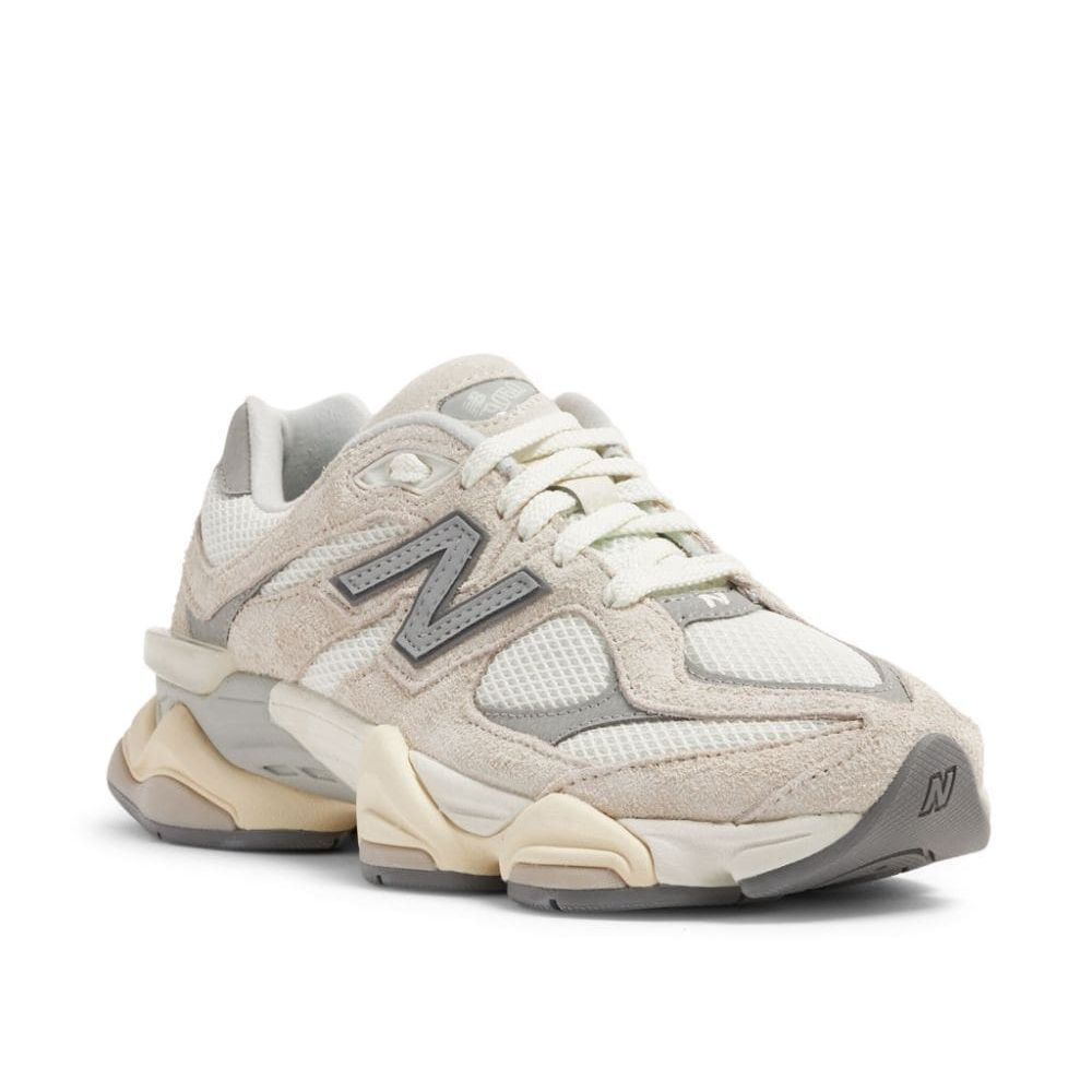 New Balance 9060 Sea Salt Moonbeam (2)
