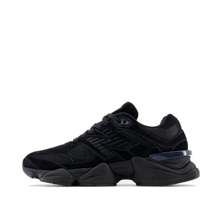 New Balance 9060 Triple Black (1)