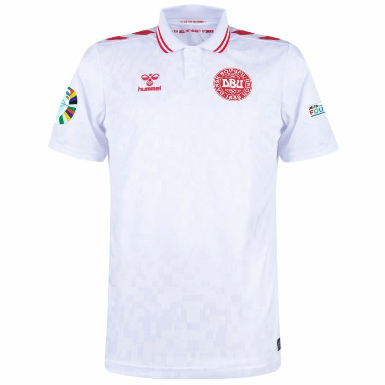 Maillot Danemark Exterieur Badges Euro 2024