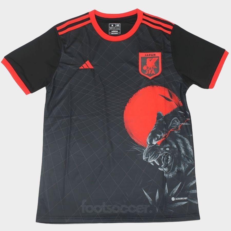 Maillot Japon Black Panther Edition (1)