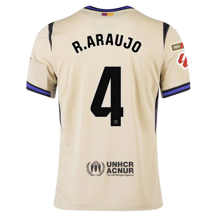 Maillot Barca Exterieur 2025 2026 Araujo La Liga (2)