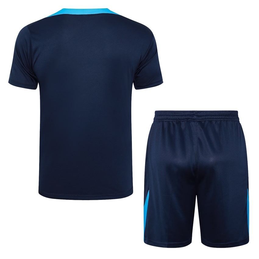 Ensemble-Maillot-Short-Bayern-Munich-2024-2025-Bleu-4.jpg