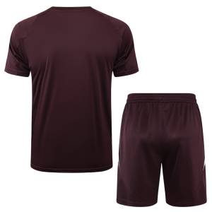 Ensemble-Maillot-Short-Bayern-Munich-2024-2025-Rouge-4.jpg
