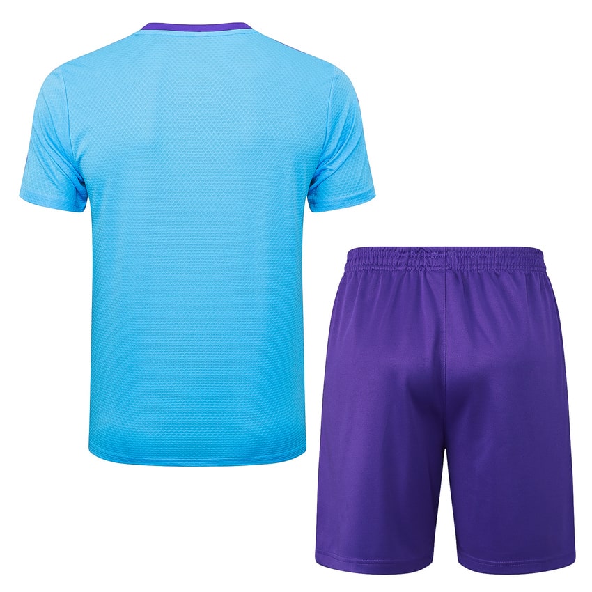 Ensemble-Maillot-Short-Real-Madrid-2025-2026-Bleu-Ciel-4.jpg