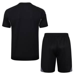 Ensemble-Maillot-Short-Real-Madrid-2025-2026-Noir-Sombre-4-1.jpg