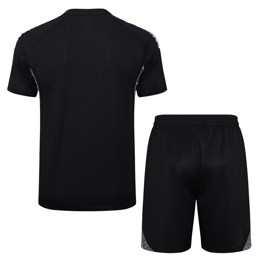 Ensemble-Maillot-Short-Real-Madrid-2025-2026-Noir-Sombre-4-1.jpg