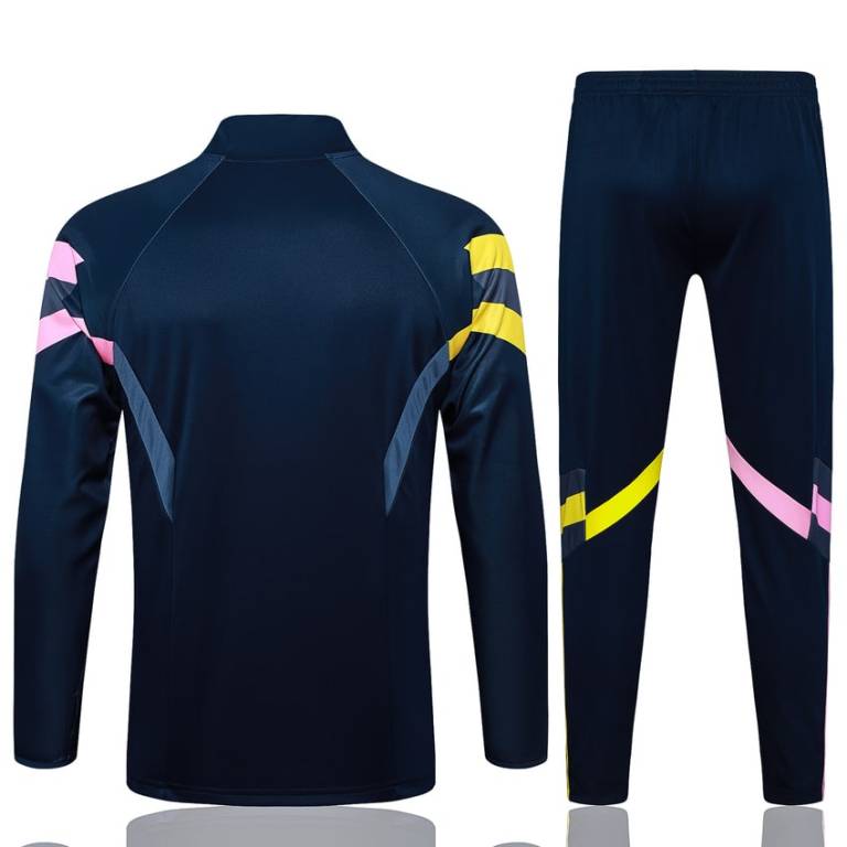 Survetement-Juventus-Training-2024-2025-Bleu-Clair-4.jpg