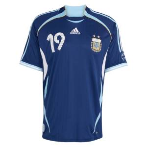 Maillot Adidas Argentine Exterieure 2006 Messi (2)