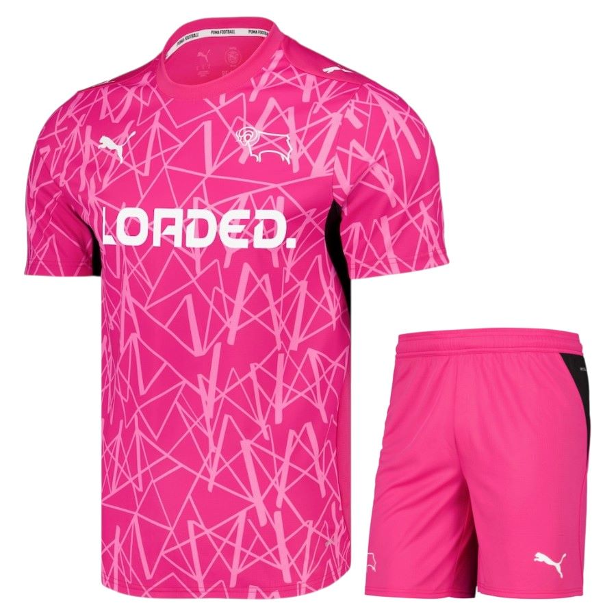 Maillot Kit Enfant Derby County Exterieur 2026 2027 (1) Maillot Kit Enfant Derby County Exterieur 2026 2027 (1)