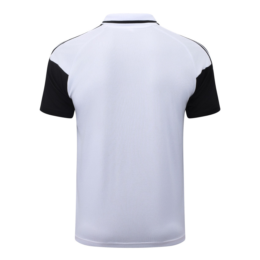 Survetement Liverpool Polo 2026 2027 Blanc Noir (3) Survetement Liverpool Polo 2026 2027 Blanc Noir (3)